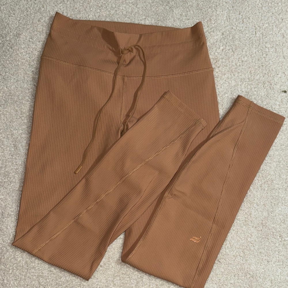 Tan Ribbed Leggings